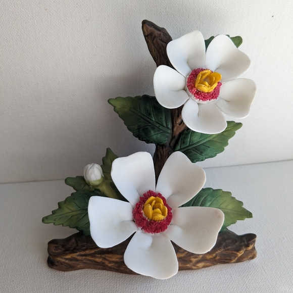 Source Unknown Other - Vintage Magnolia Hand Painted Porcelain Bisque Figurine S-1